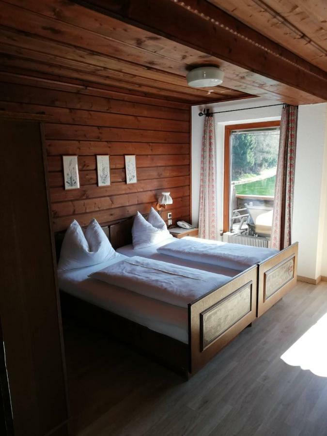 Wieselmuehle Forellenhof Grünau im Almtal Exterior foto
